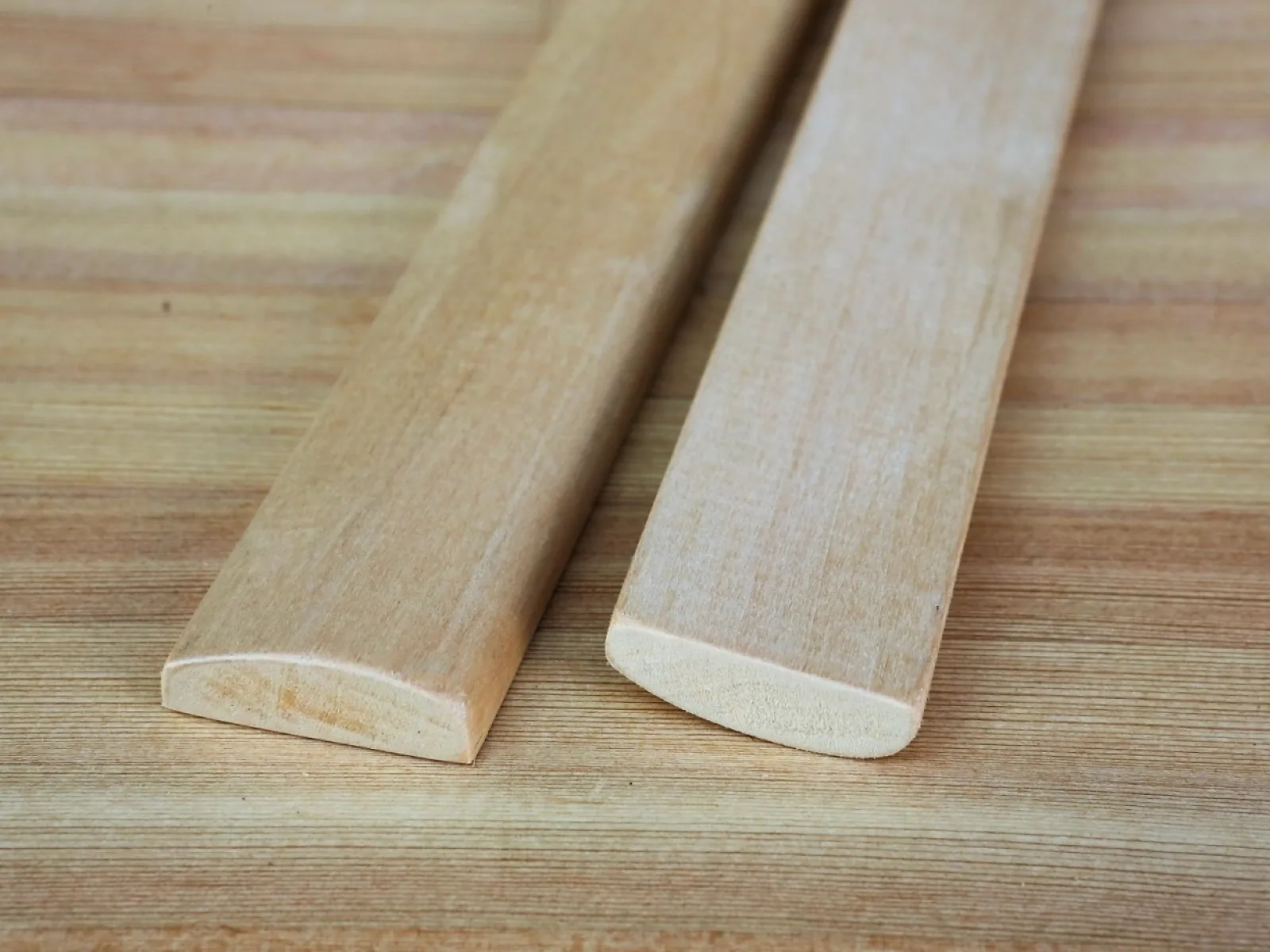 Раскладка из липы 10 x 30 x 2200 мм, класс Экстра