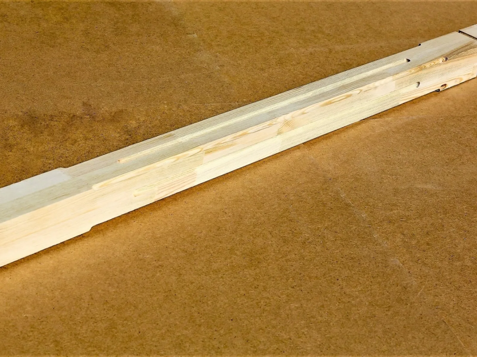 Колонна из сосны и ели 100 x 100 x 3000 мм, №7, класс Экстра
