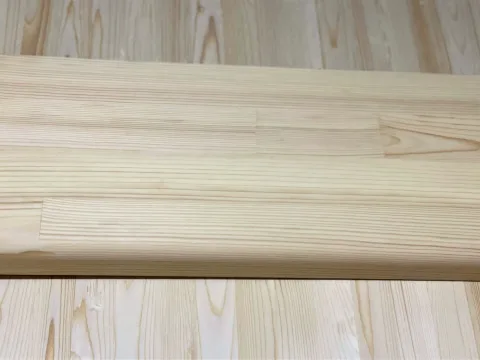 Подоконник из сосны 40 x 300 x 3000 мм, «Сращенный», класс Экстра