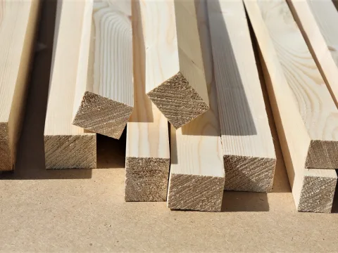 Брусок строганный из сосны и ели 20 x 20 x 3000 мм, класс AB