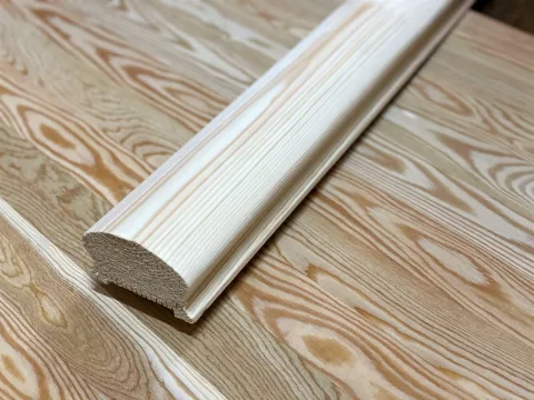 Поручень из сосны 60 x 80 x 2000 мм, класс Экстра